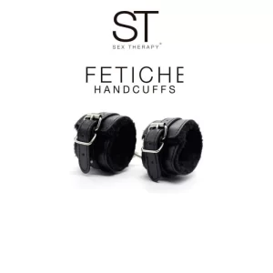 ESPOSAS DE CUERO Y TERCIOPELO NEGRO